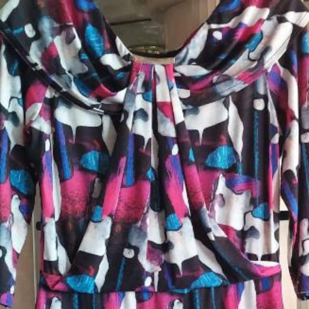 EUC - Colorful Woman dress  - SZ - SM